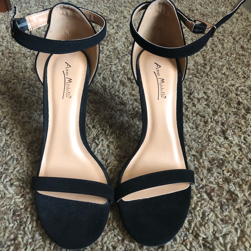 Anne Michelle Heels